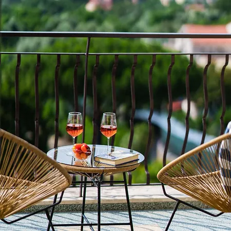 Gio Mar Blu Apartment