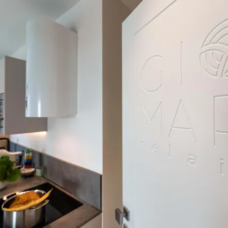 Gio Mar Blu Apartment